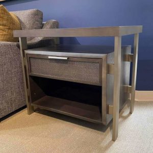 Briarwood Lamp Table